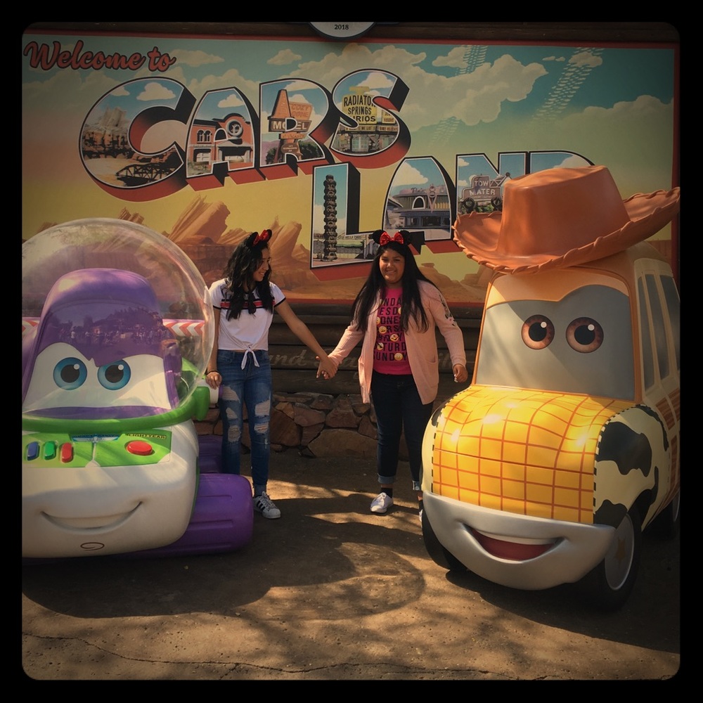 Meet your Posher, Monserrat